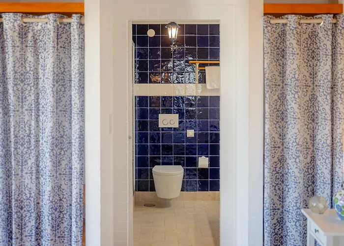 Casas Da Tia Alice - Encantadoras Em * מאפרה