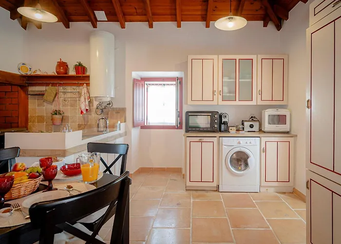 Casas Da Tia Alice - Encantadoras Em * מאפרה